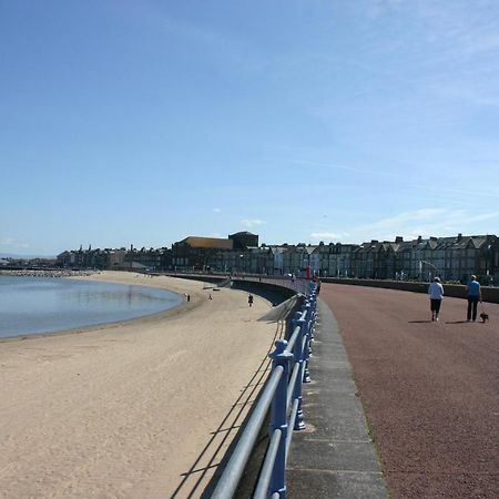 The Pleasure House Bed and Breakfast Morecambe Εξωτερικό φωτογραφία