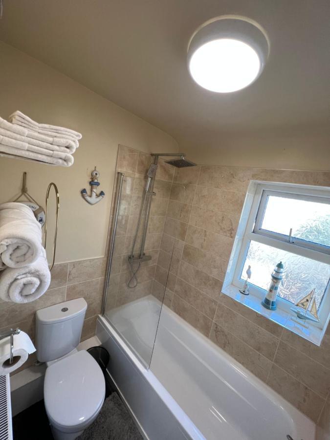 The Pleasure House Bed and Breakfast Morecambe Εξωτερικό φωτογραφία