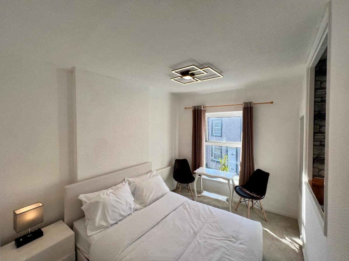 The Pleasure House Bed and Breakfast Morecambe Εξωτερικό φωτογραφία